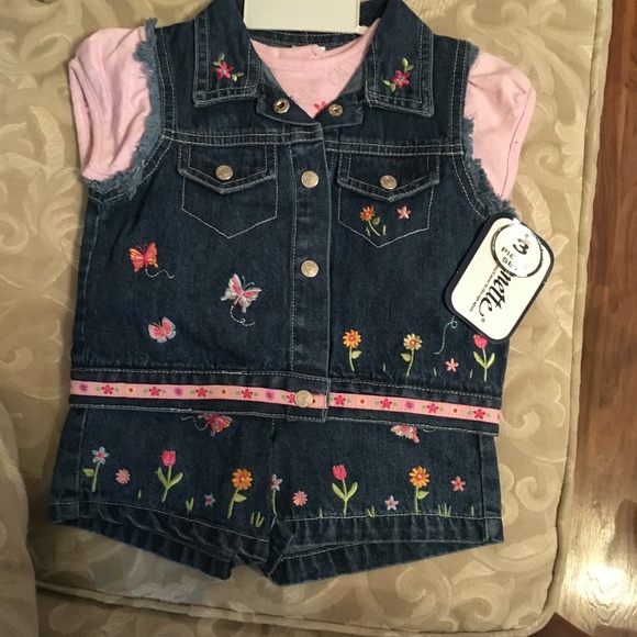 Nannette Girls 3PC Jean Short, Vest, Shirt Embroidered Outfit - 6-9 Months - NWT - Picture 2 of 8
